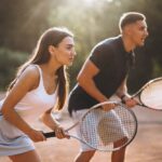 Cuáles son las Lesiones de Tenis Más Comunes y Cómo Evitarlas