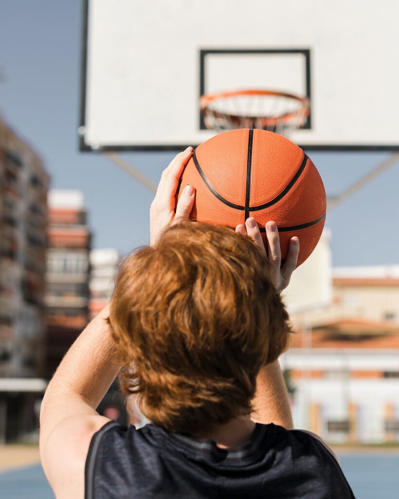 Cómo el baloncesto mejora tu salud física y mental